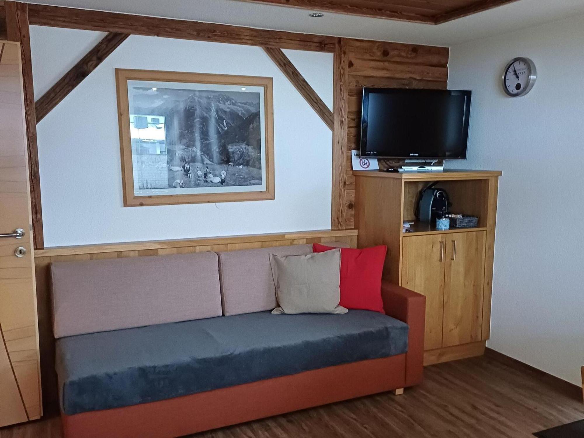 Modern Apartment In Langenfeld Near Ski Area Екстериор снимка