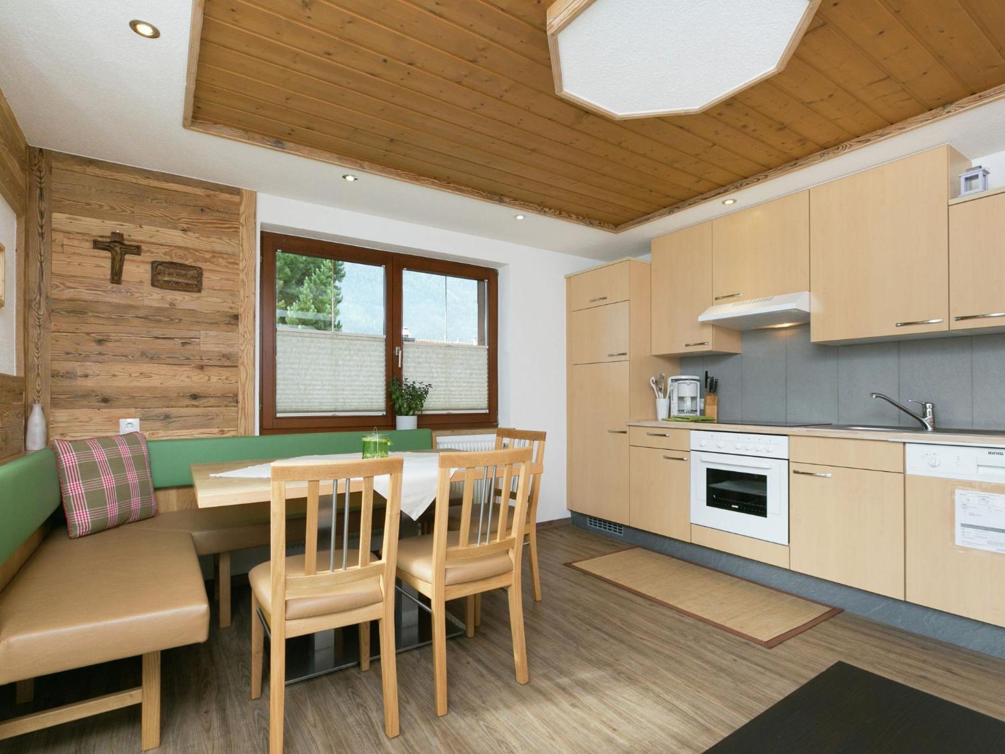 Modern Apartment In Langenfeld Near Ski Area Екстериор снимка
