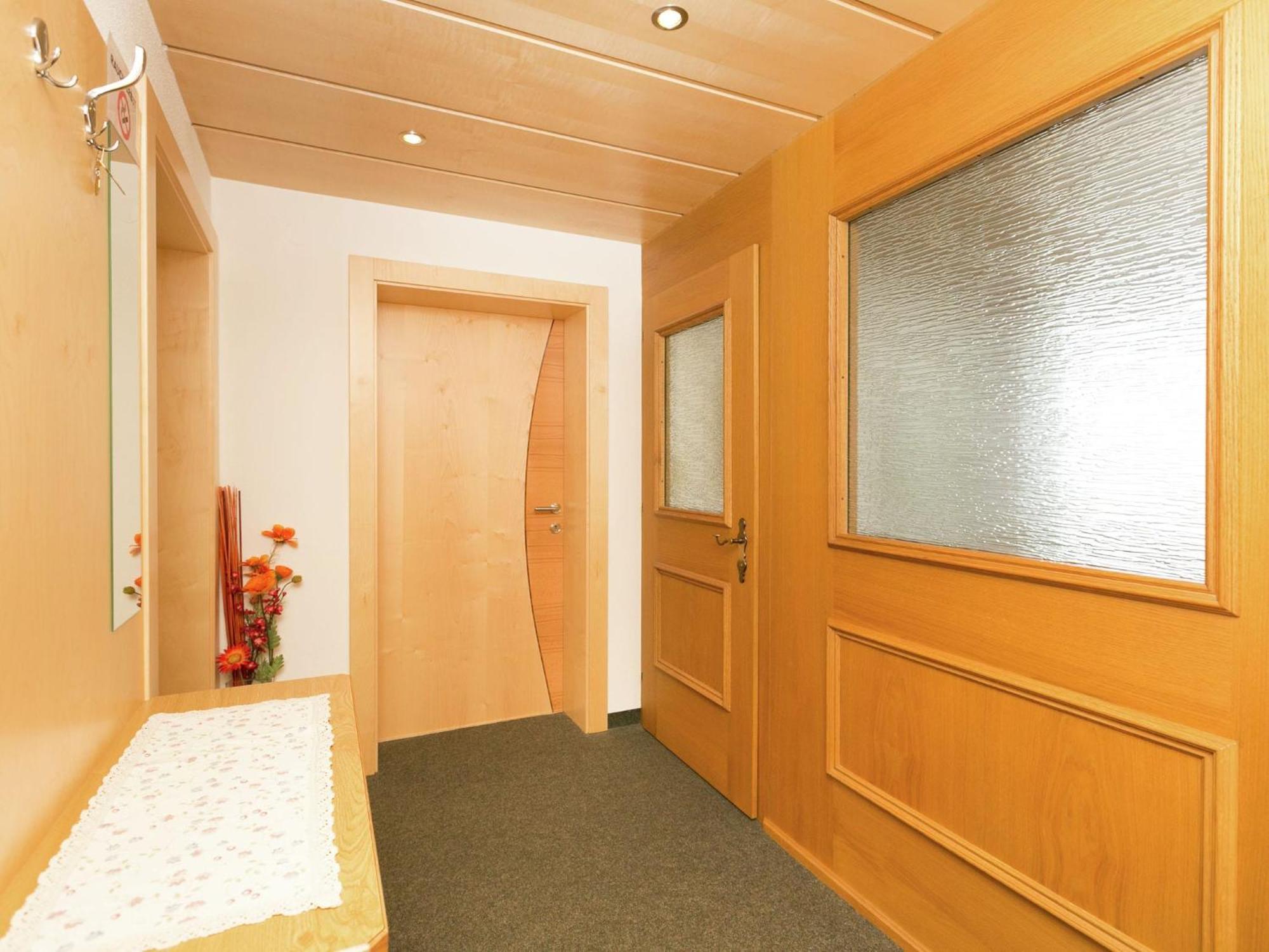 Modern Apartment In Langenfeld Near Ski Area Екстериор снимка