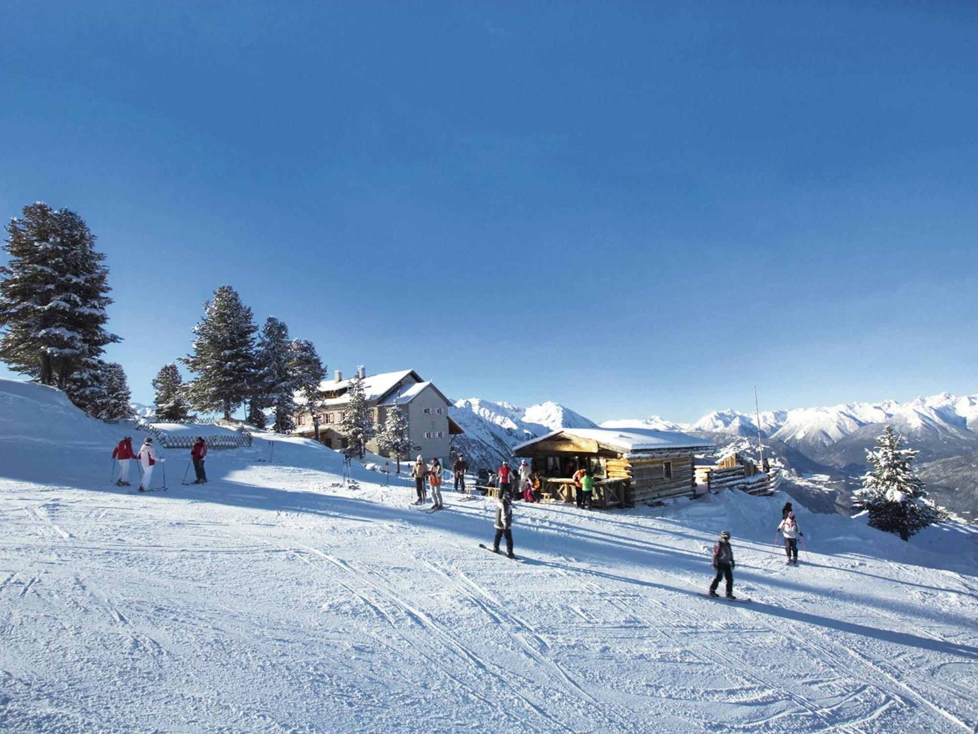 Modern Apartment In Langenfeld Near Ski Area Екстериор снимка
